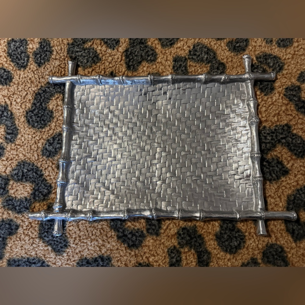 Mariposa Tray